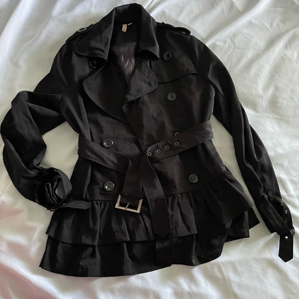 Black ruffle hem jacket